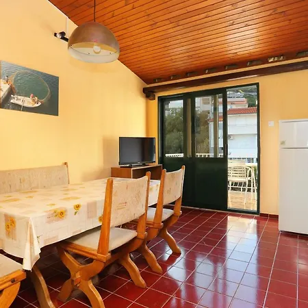 Apartment By The Sea Igrane, Makarska - 6653