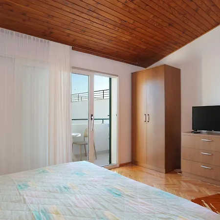 Appartement By The Sea Igrane, Makarska - 6653 Igrane